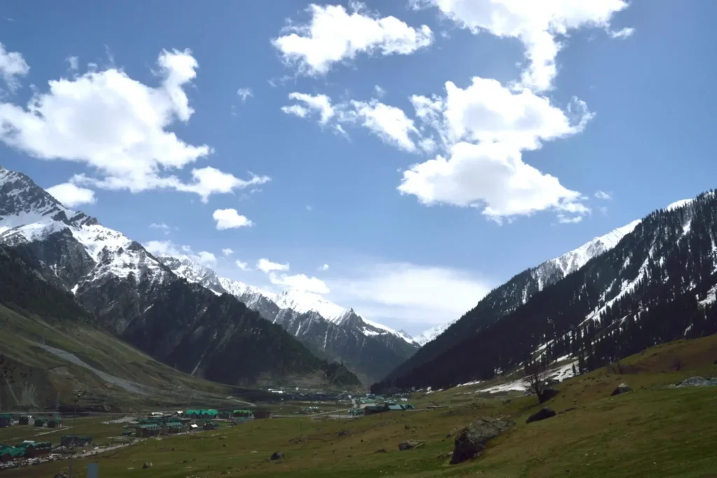 Leh to Srinagar Scenic Road Expedition